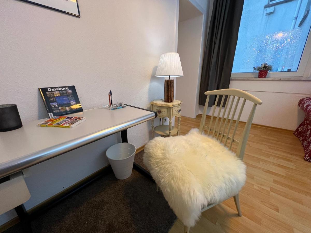 Casa Estrella Apartment Duisburg Bagian luar foto
